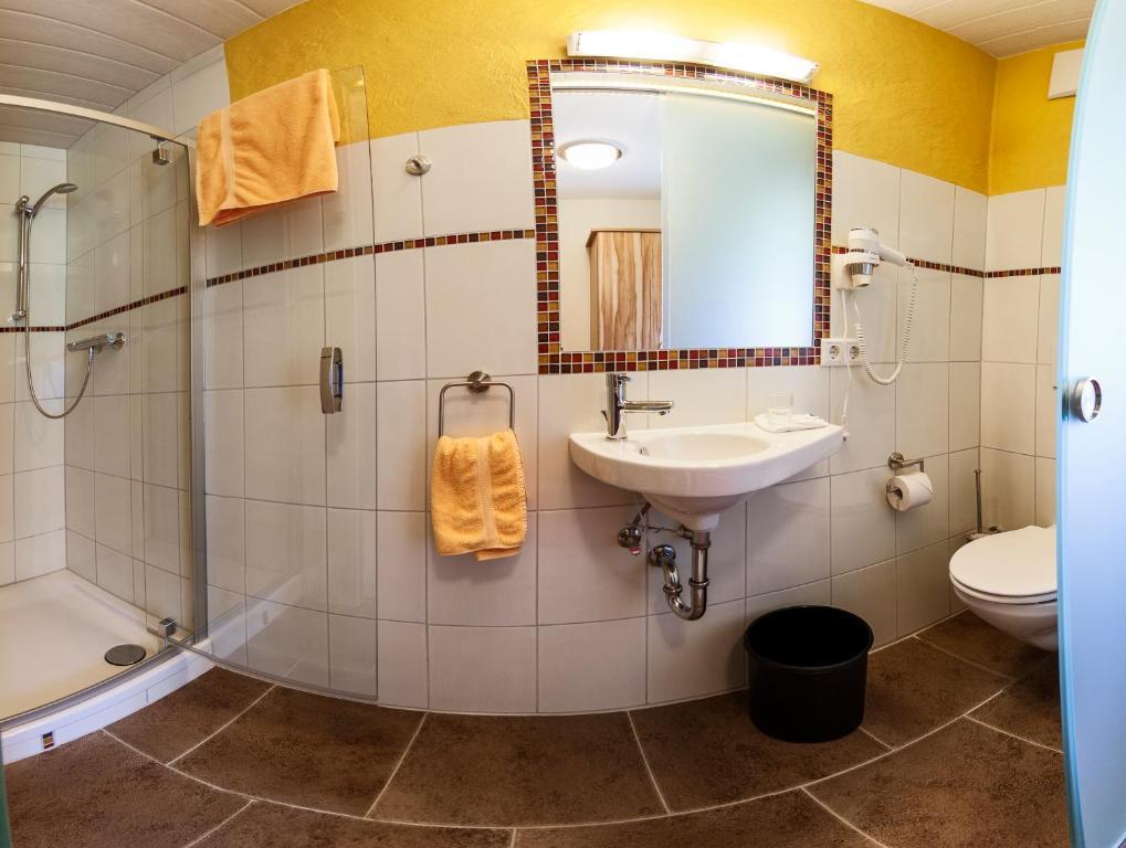 Hotel-Restaurant Bauer-Keller Ґредінґ Номер фото